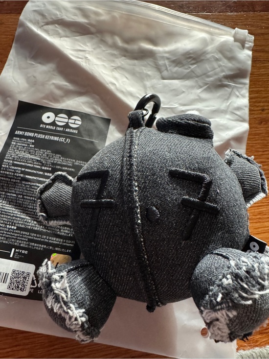 BTS Arirang Ball Cap and Army Bomb Plush main image 5